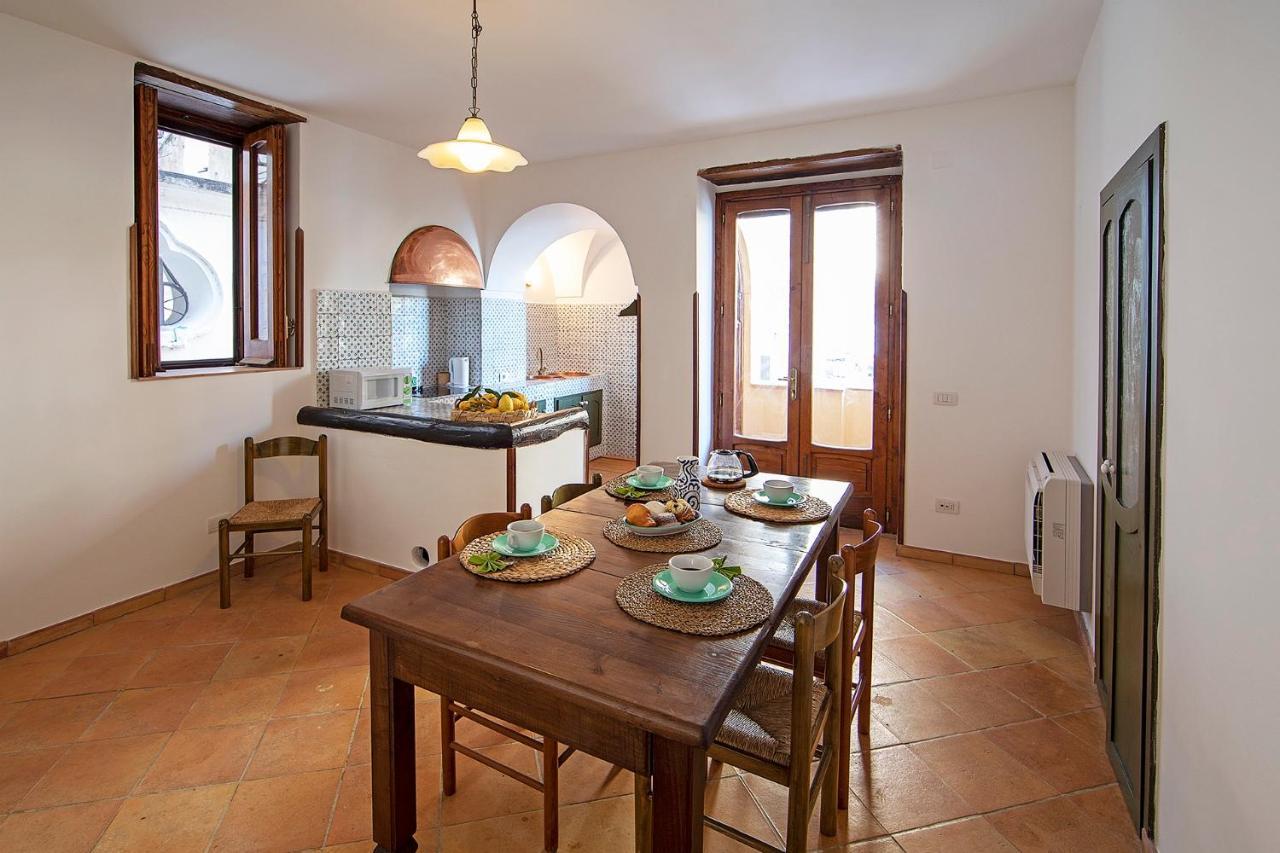 Borgo Di Conca Dei Marini Villa ภายนอก รูปภาพ
